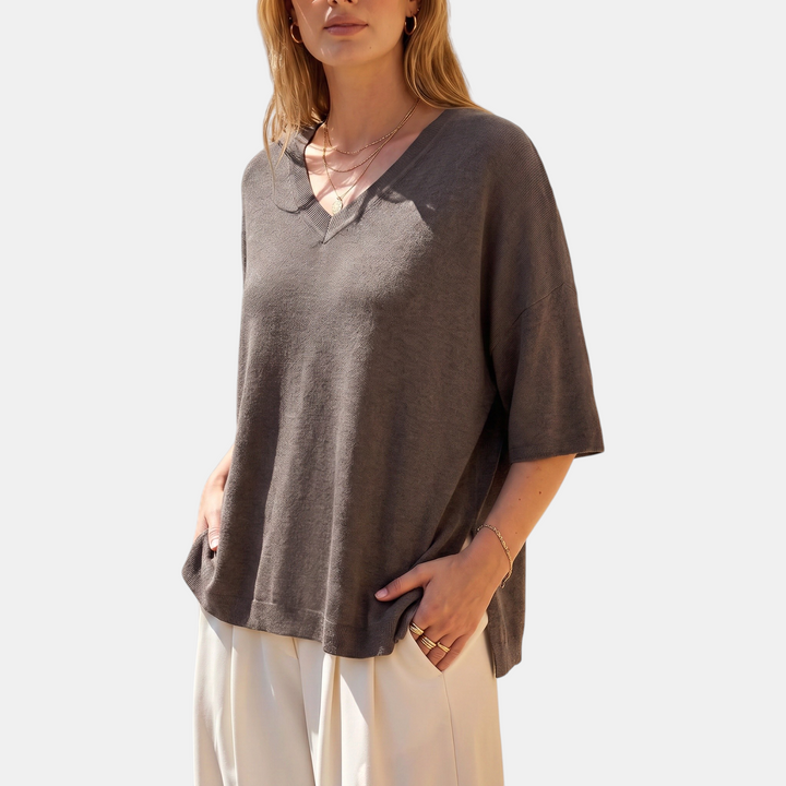 Maglione oversize a maniche corte e scollo a V