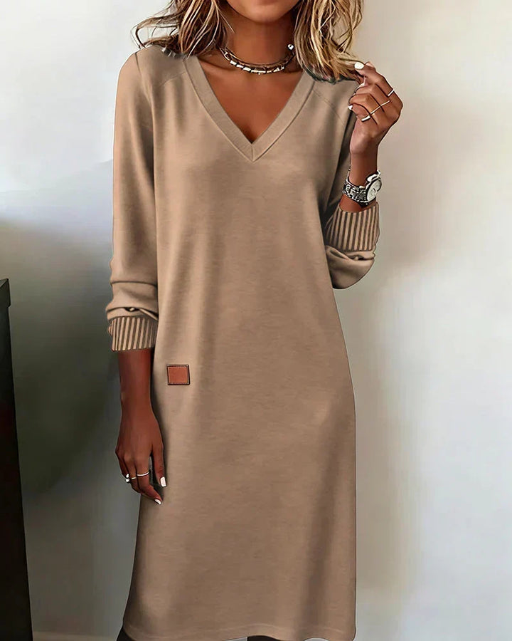 Clelia | L'Abito Midi con Scollo a V