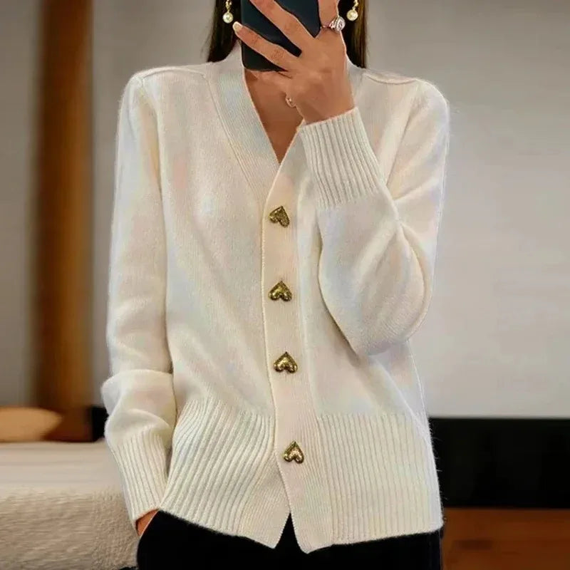 Teagan™ | Cardigan elegante in maglia con bottoni a cuore